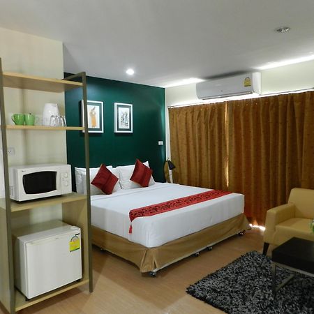 Klean Residence Hotel Bangkok Bagian luar foto