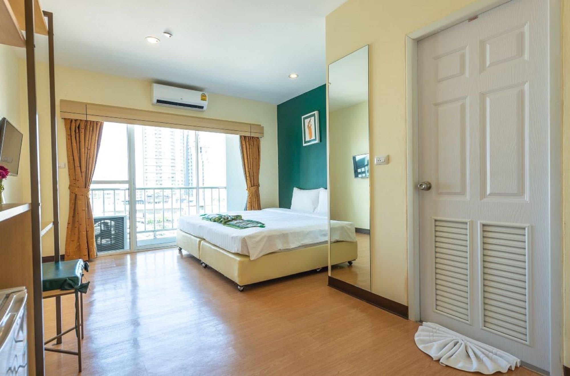 Klean Residence Hotel Bangkok Bagian luar foto