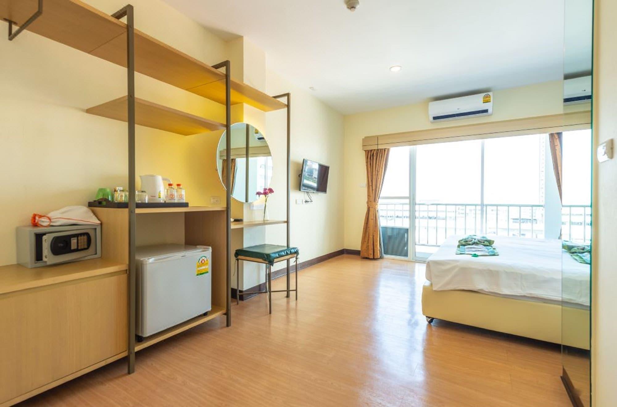 Klean Residence Hotel Bangkok Bagian luar foto