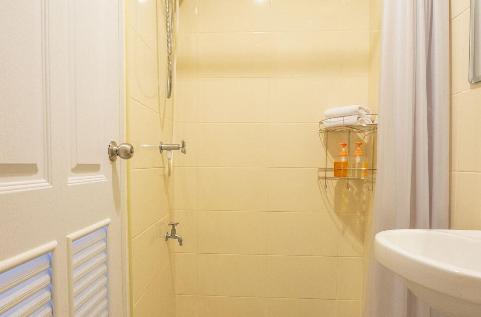 Klean Residence Hotel Bangkok Bagian luar foto